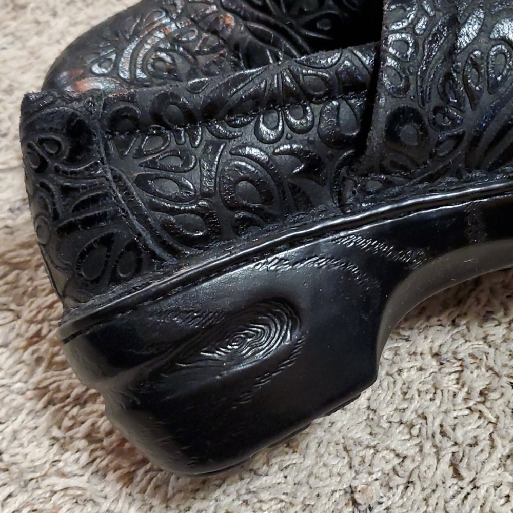 Black clogs - Picture 6 of 6